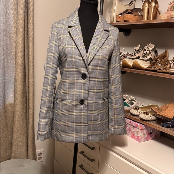 Gray blazer, no tag but never worn - Picture 1 of 3
